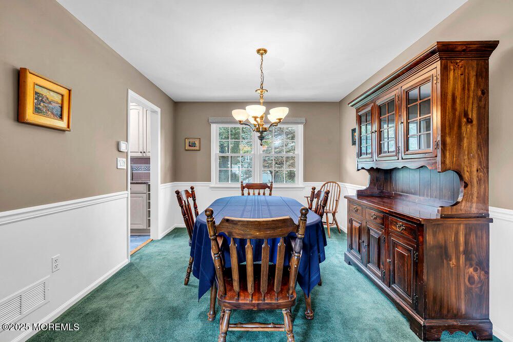 Chandelier, Dining room, Interior