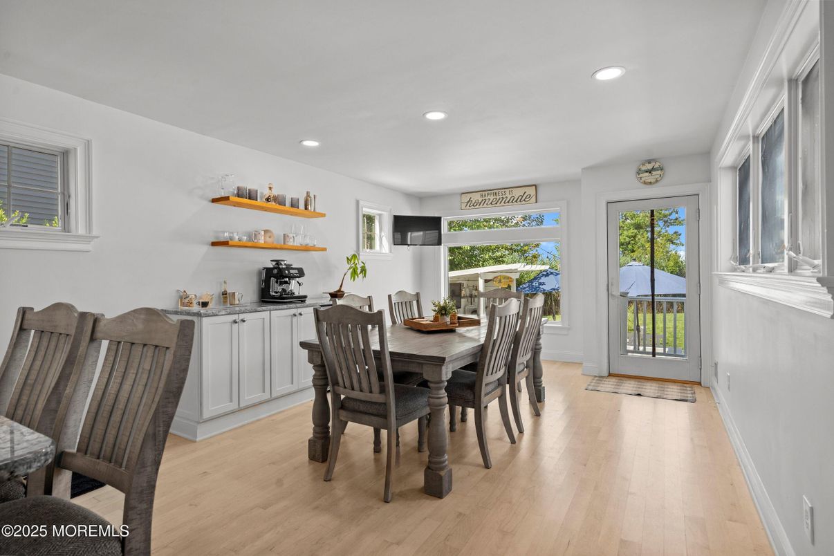 Dining room, Interior, Recessed Lighting, Wood Texture Flooring