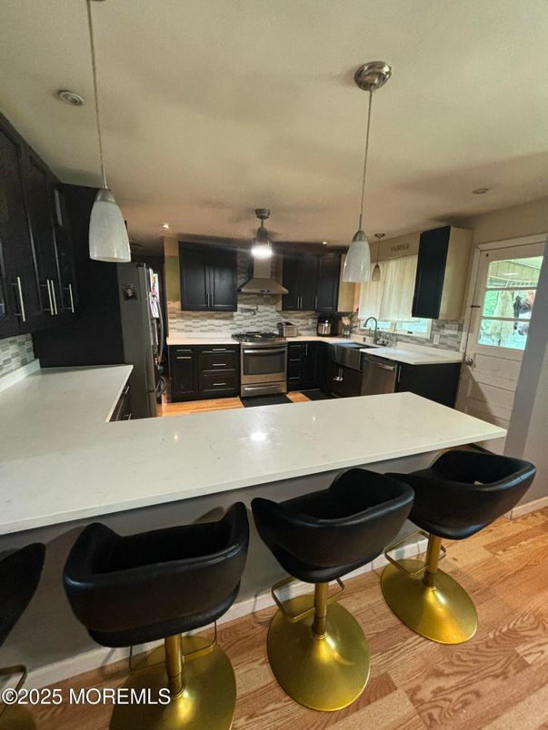Interior, Kitchen, Pendant Lights, Wood Texture Flooring