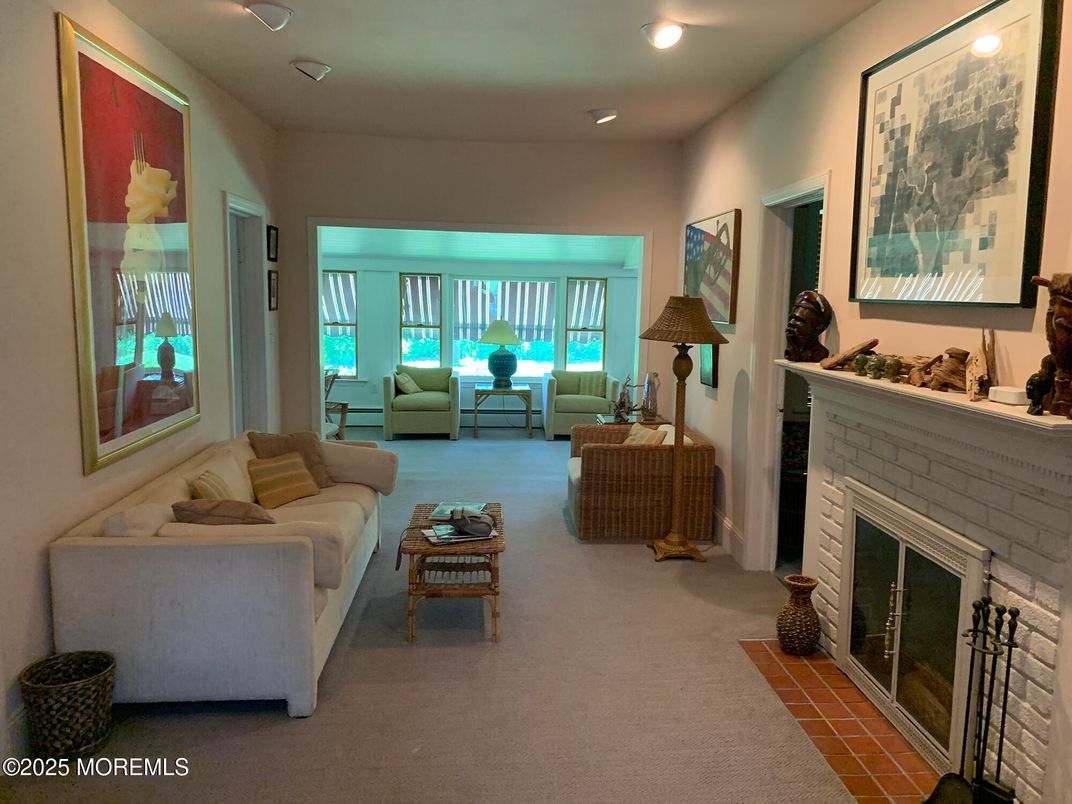 Fireplace, Interior, Living room, Recessed Lighting