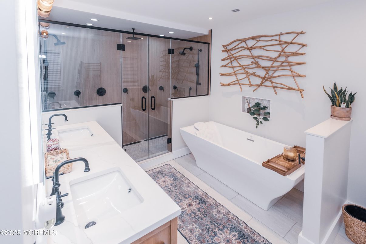 Bathroom, Dual Sink Vanities, Free Standing Baths, Glass Shower, Interior, Recessed Lighting