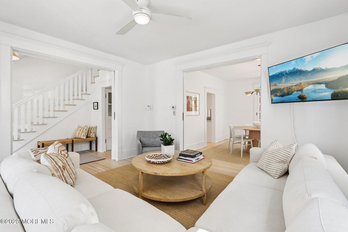 Dining room, Interior, Living room, Wood Texture Flooring