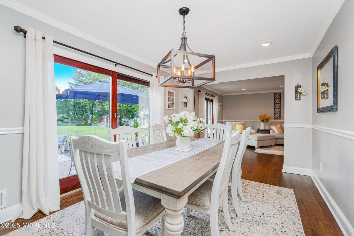 Dining room, Interior, Pendant Lights, Recessed Lighting, Wood Texture Flooring