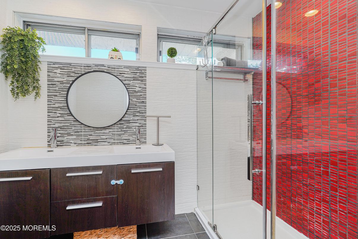 Bathroom, Glass Shower, Interior