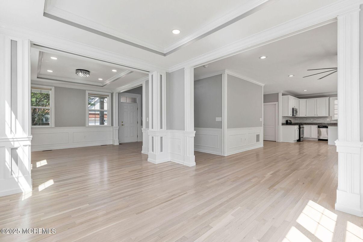 Empty room, Interior, Kitchen, Recessed Lighting, Wood Texture Flooring