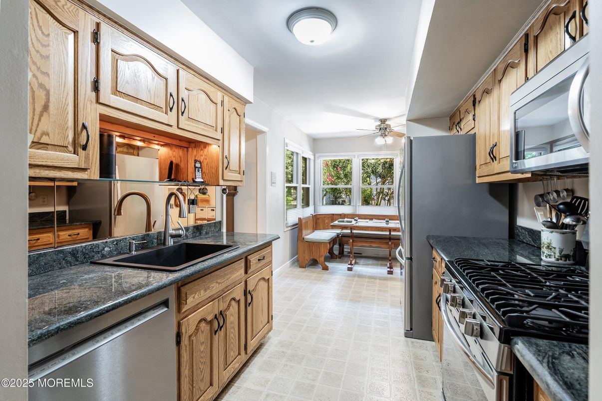 Dining room, Interior, Kitchen