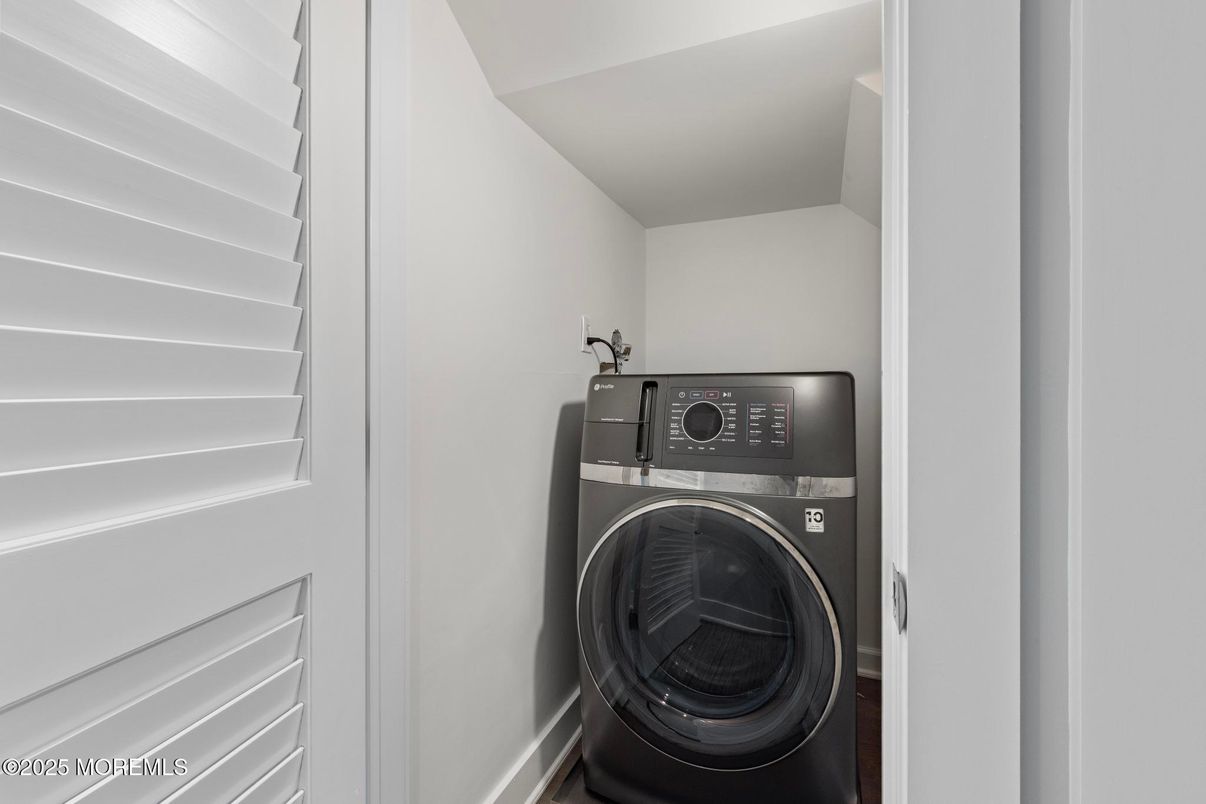 Interior, Utility Closets, Washer