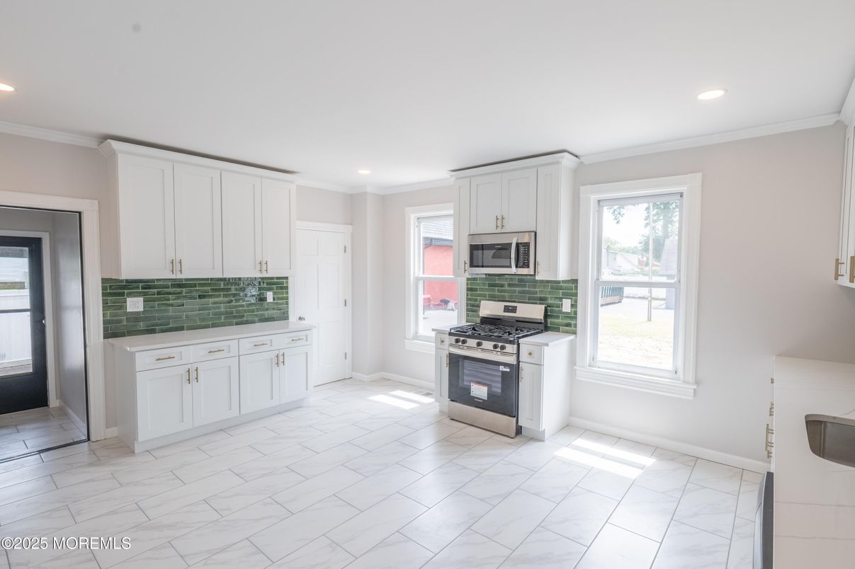 Interior, Kitchen, Marble, Recessed Lighting, Stainless Steel Appliances