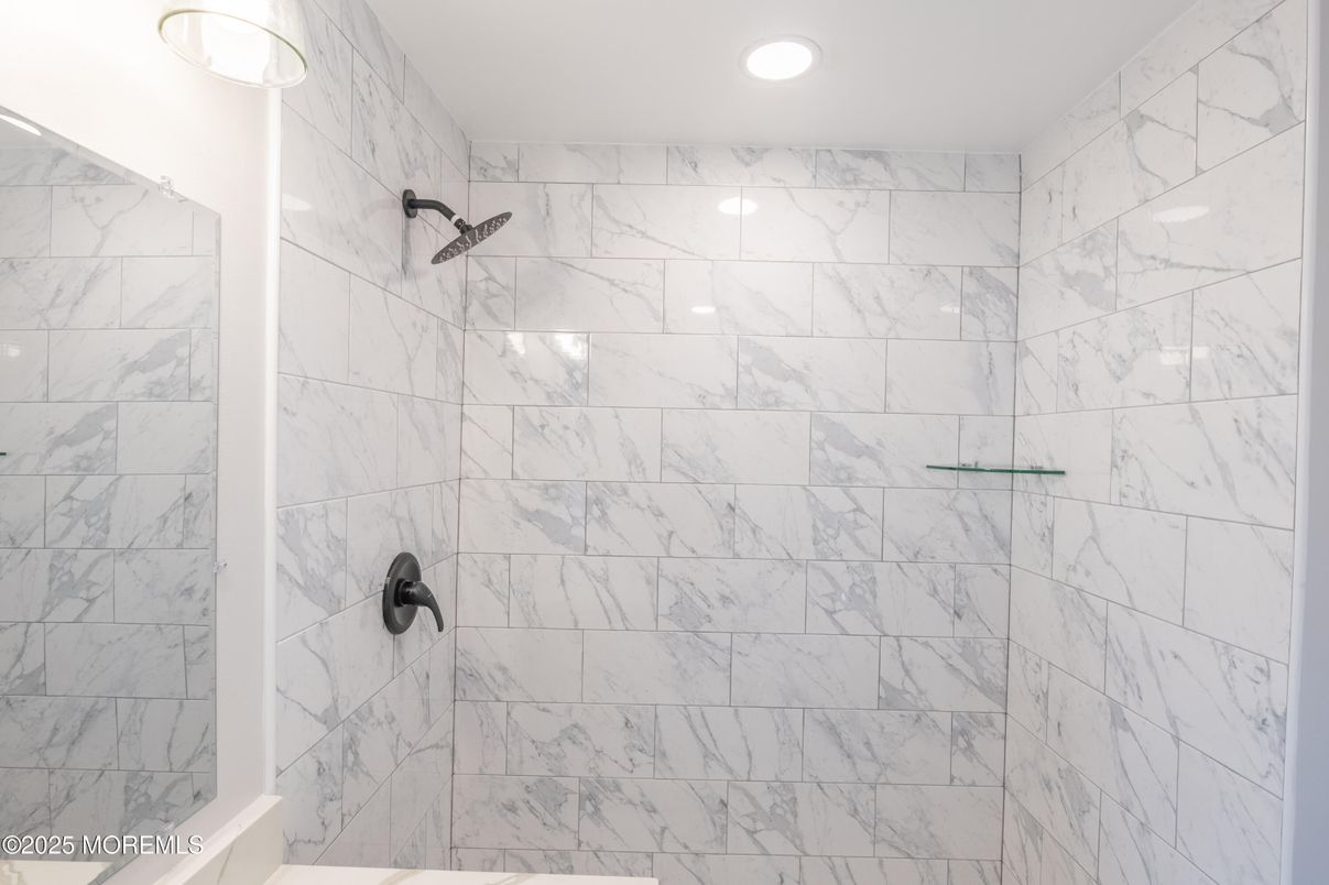 Bathroom, Interior, Marble Walls, Recessed Lighting