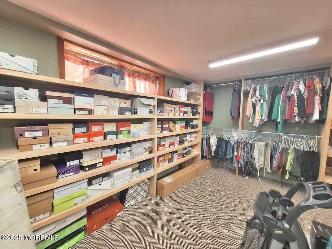 Interior, Recessed Lighting, Walk-in Closets