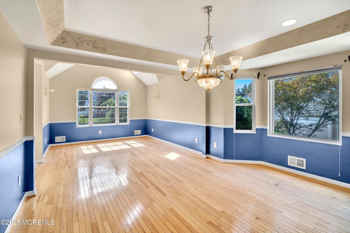 Chandelier, Empty room, Interior, Recessed Lighting, Wood Texture Flooring