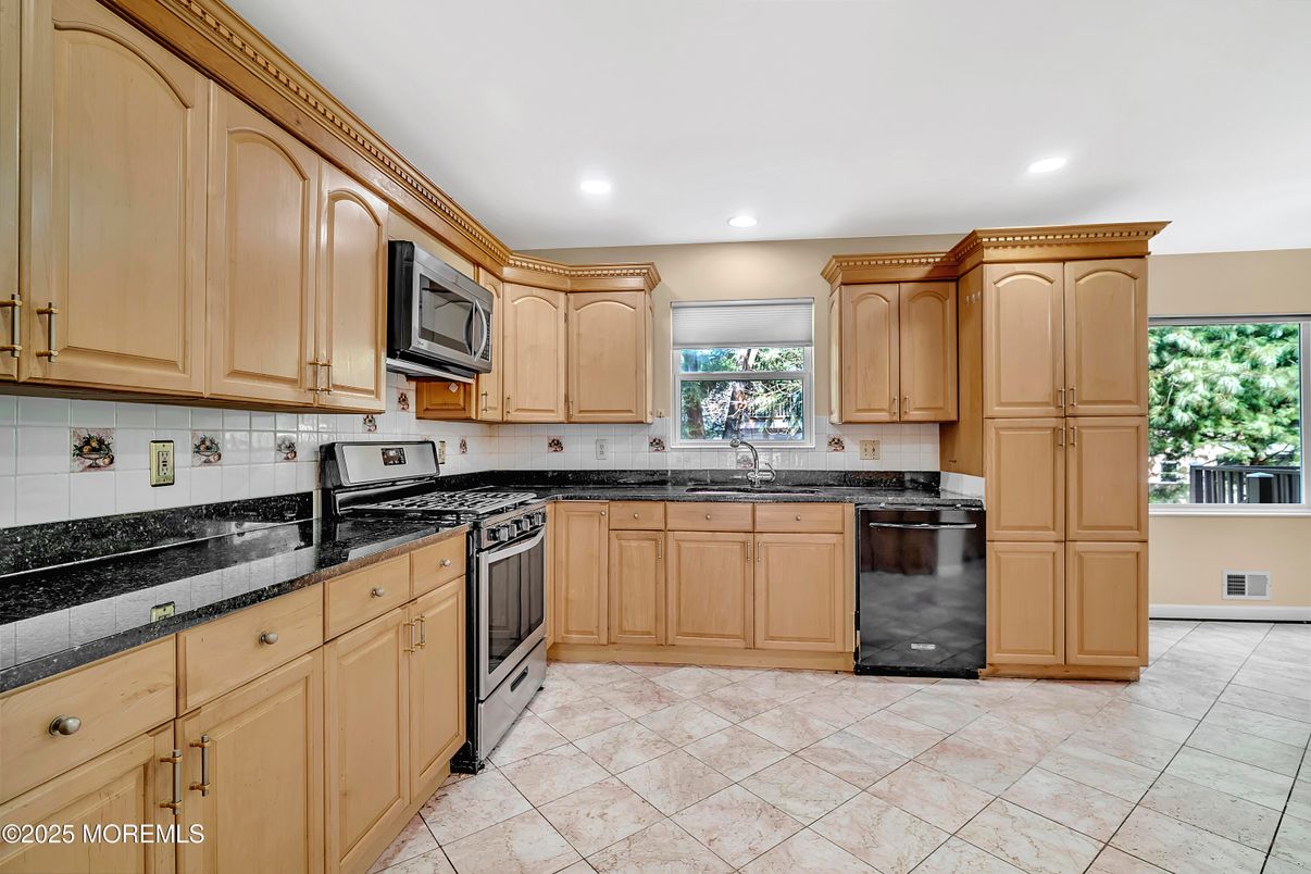 Interior, Kitchen, Recessed Lighting