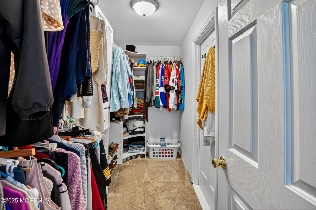 Interior, Walk-in Closets
