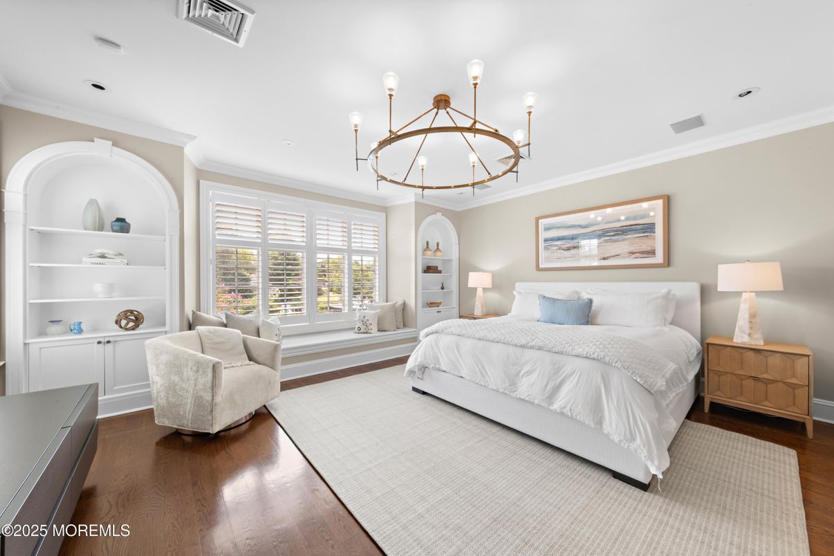 Bedroom, Chandelier, Interior, Pendant Lights, Recessed Lighting, Wood Texture Flooring
