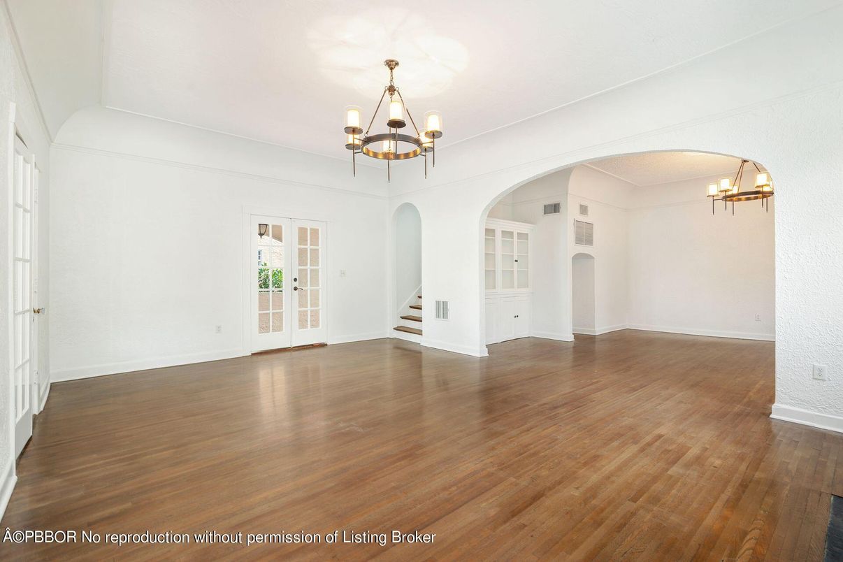 Chandelier, Empty room, Interior, Wood Texture Flooring