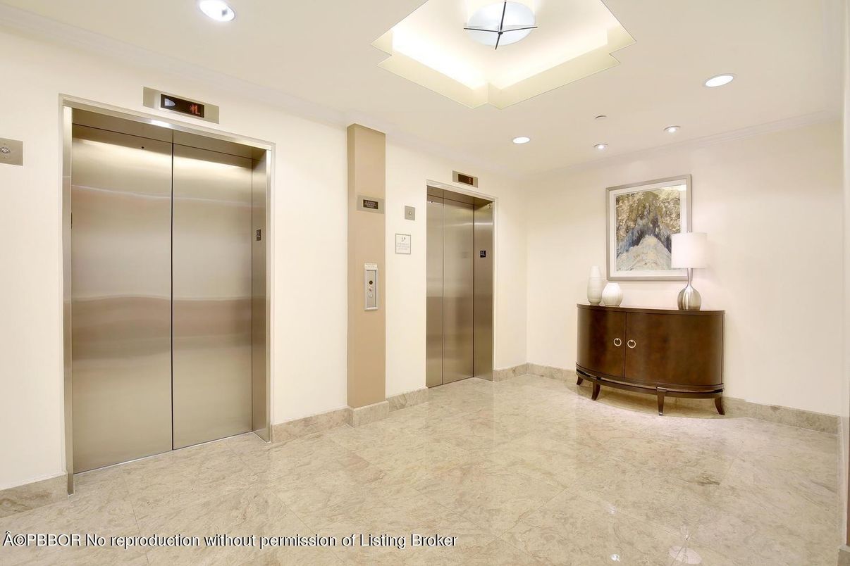 Elevator, Interior, Recessed Lighting
