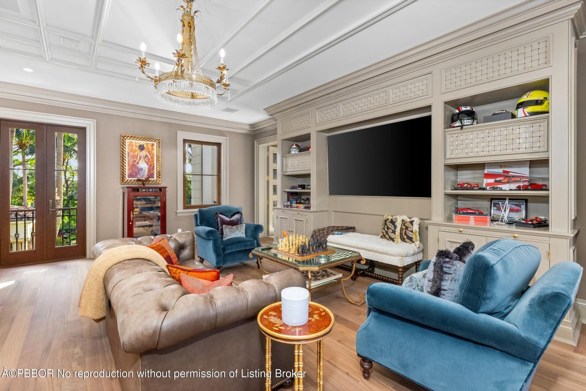 Chandelier, Interior, Living room, Recessed Lighting, Wood Texture Flooring