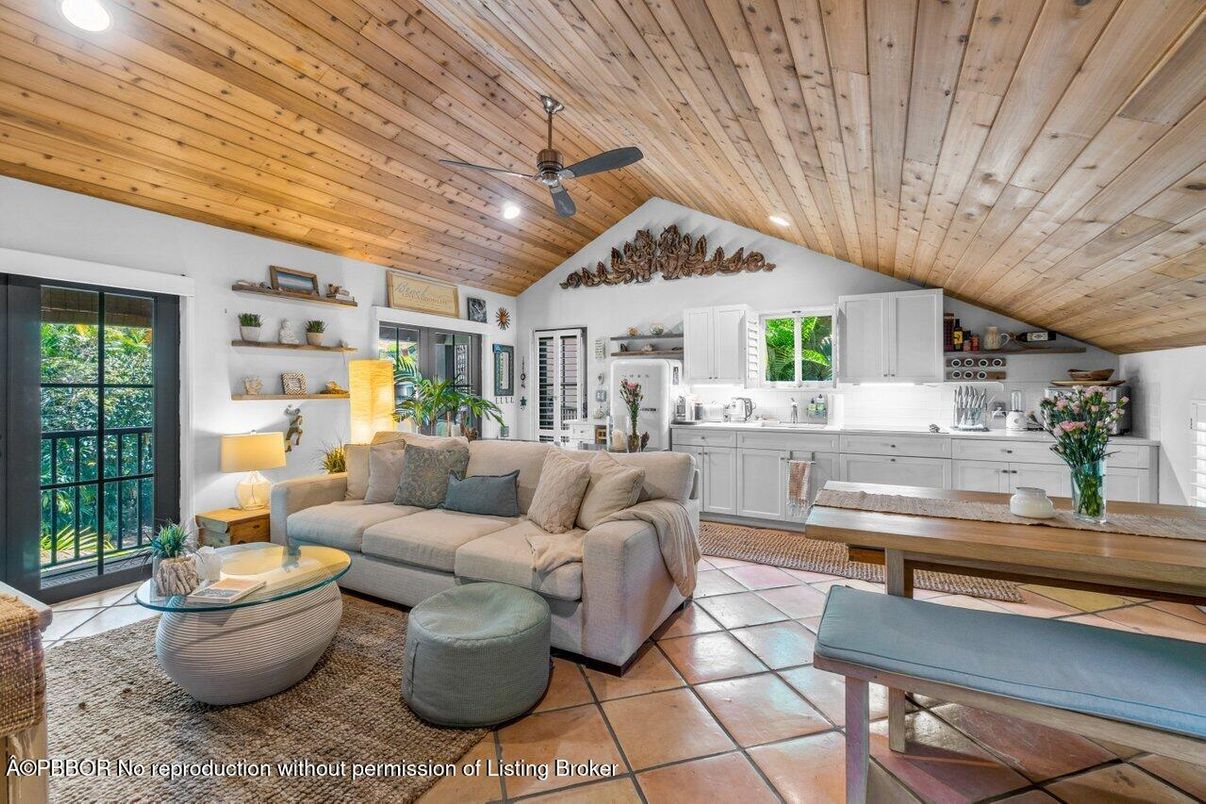 Interior, Kitchen, Living room, Recessed Lighting, Wooden Ceilings