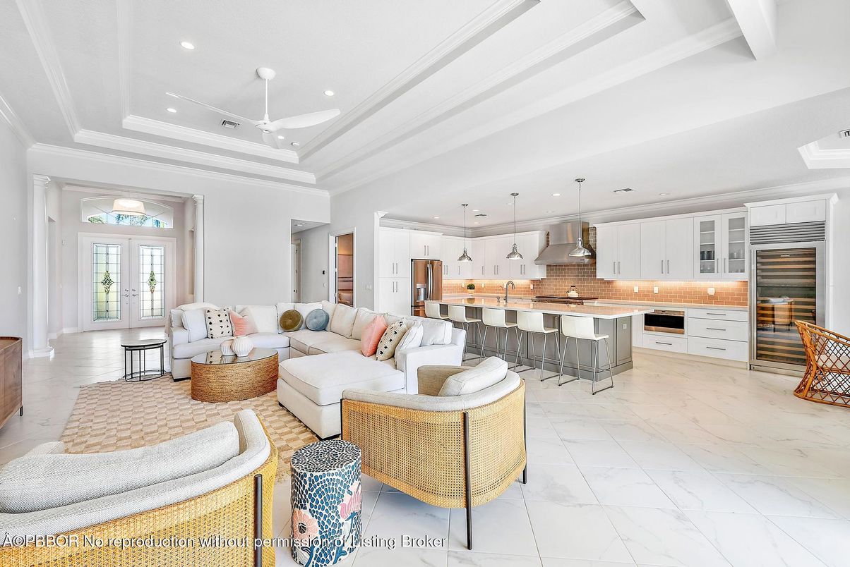 Interior, Kitchen, Living room, Marble, Pendant Lights, Recessed Lighting, Stainless Steel Appliances