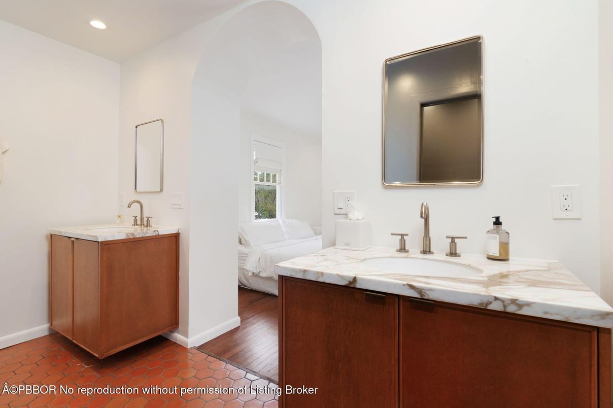 Bathroom, Dual Sink Vanities, Interior, Recessed Lighting, Wood Texture Flooring