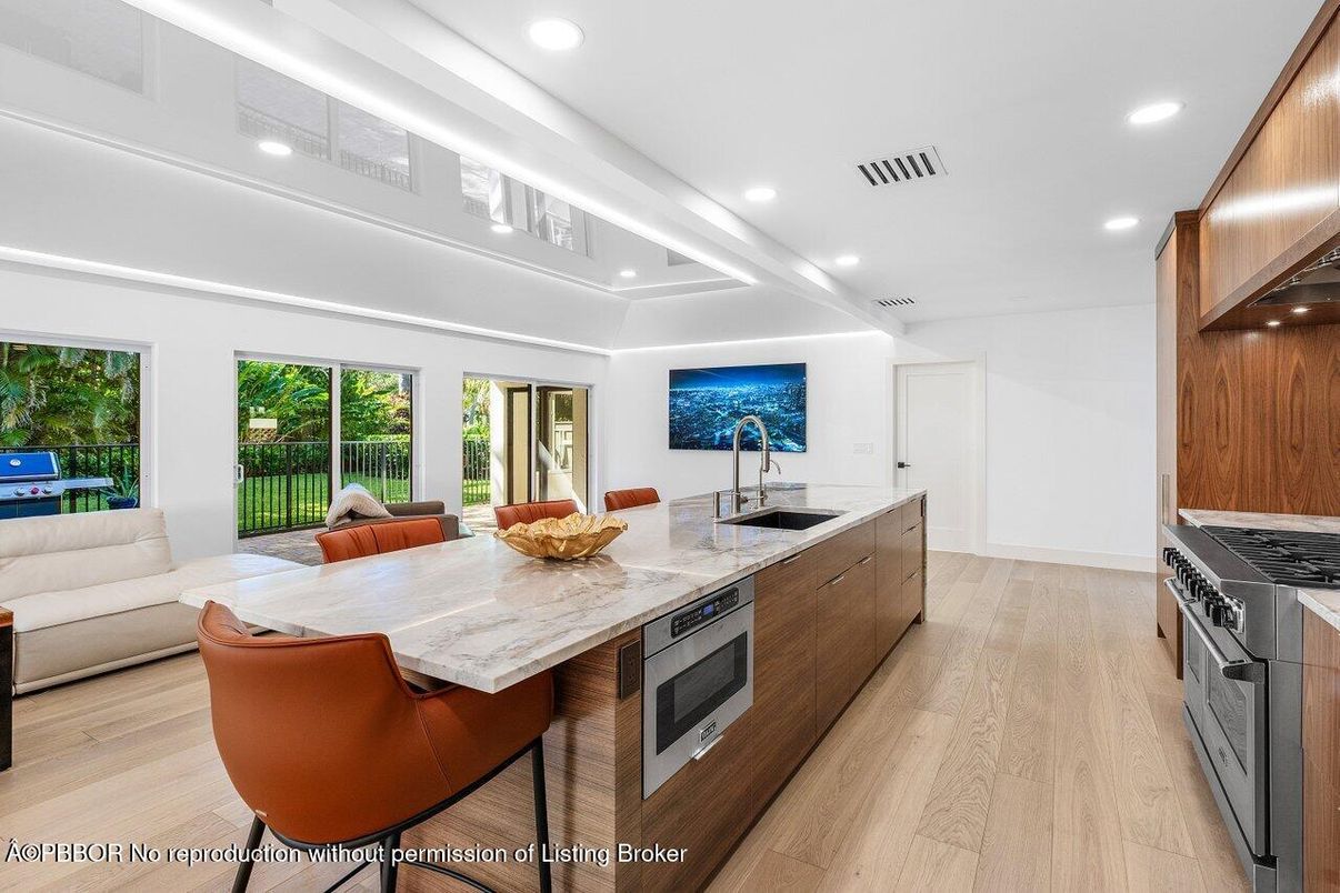 Interior, Kitchen, Living room, Recessed Lighting, Stainless Steel Appliances, Wood Texture Flooring