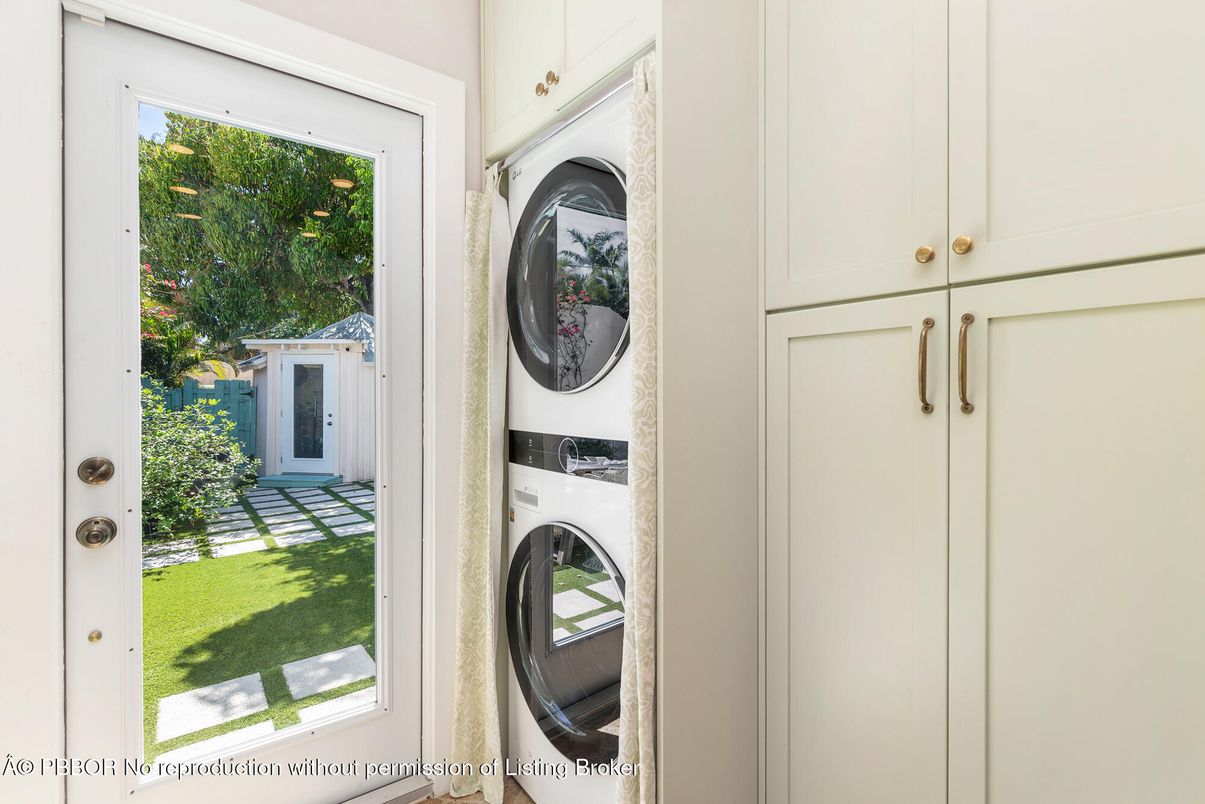 Interior, Utility Closets, Washer