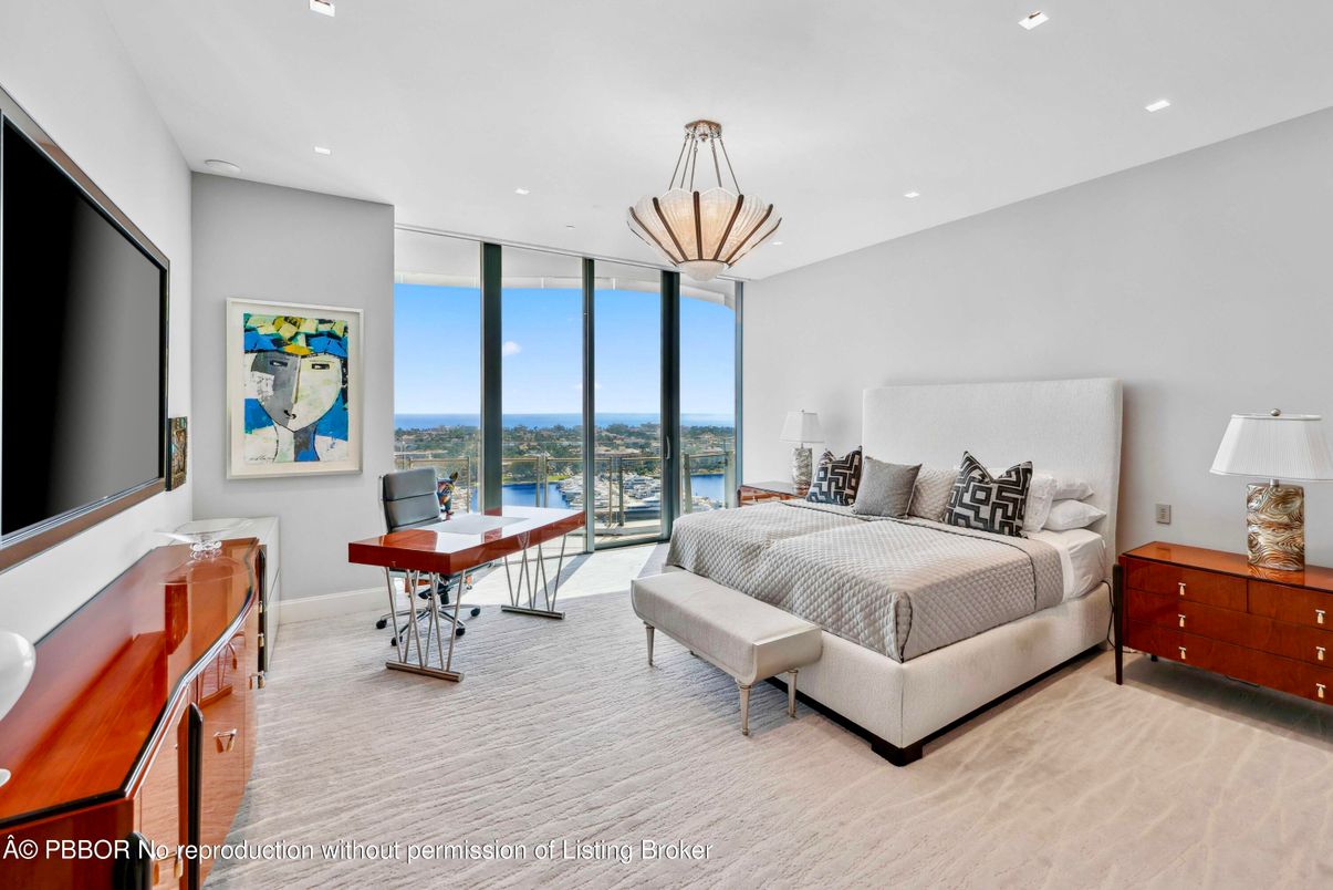 Bedroom, Home Office, Interior, Recessed Lighting