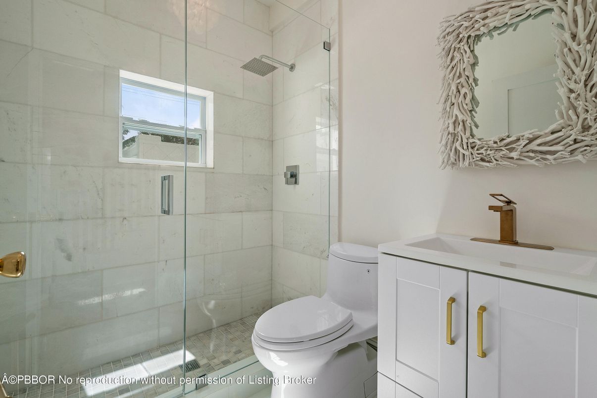 Bathroom, Glass Shower, Interior