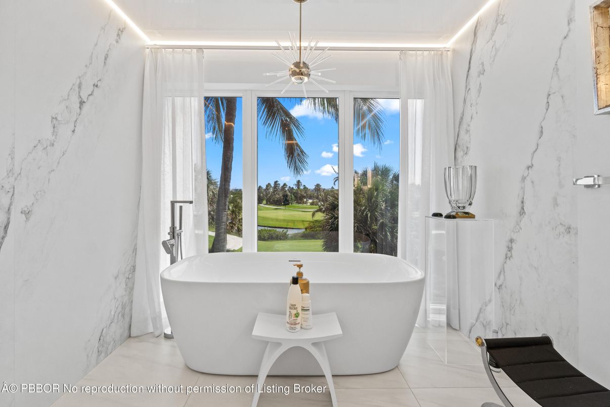 Bathroom, Free Standing Baths, Interior, Marble, Marble Walls, Pendant Lights