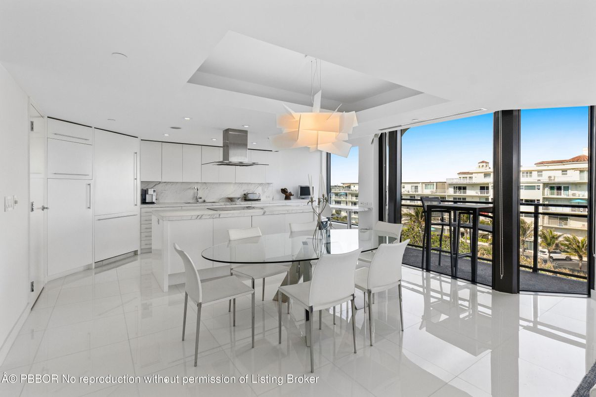 Dining room, Interior, Kitchen, Marble Walls, Pendant Lights, Recessed Lighting