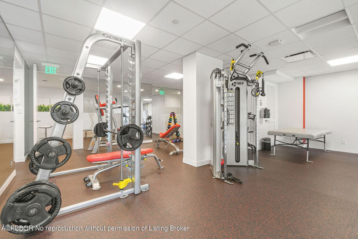 Fitness Equipment, Interior, Recessed Lighting