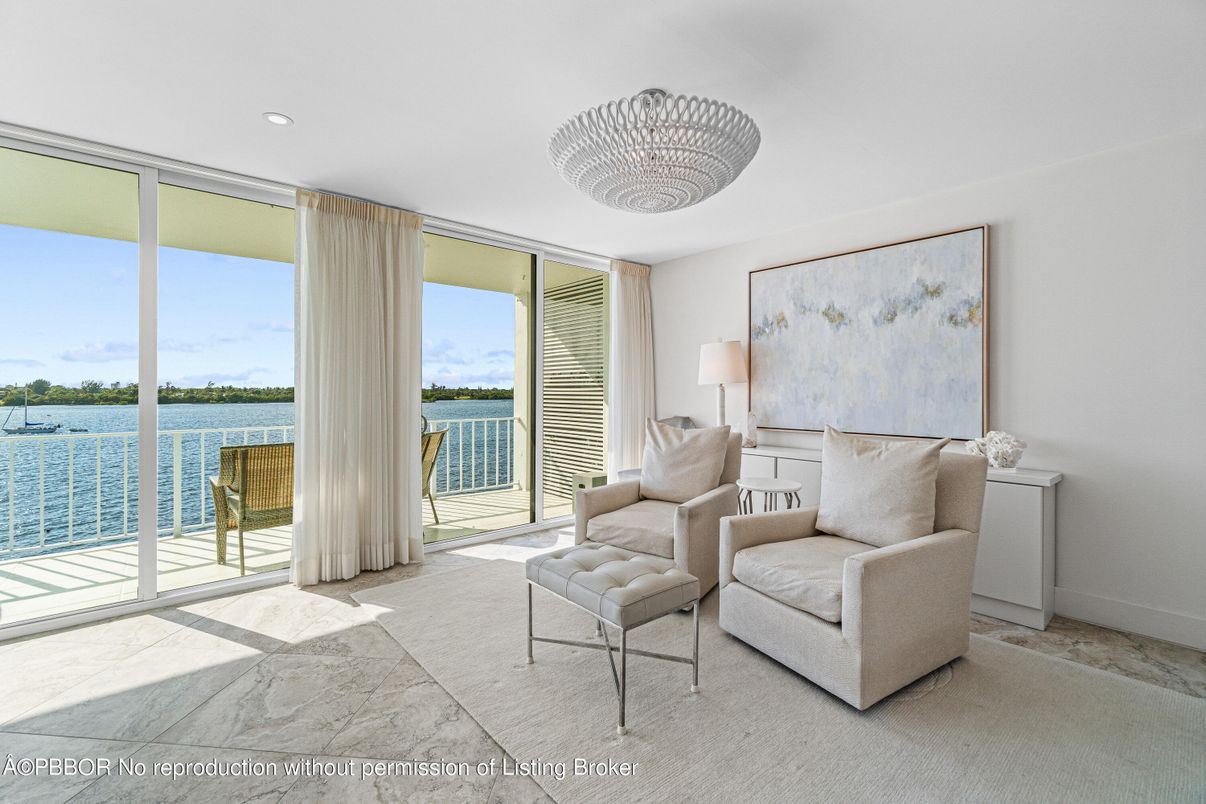 Interior, Recessed Lighting, Water