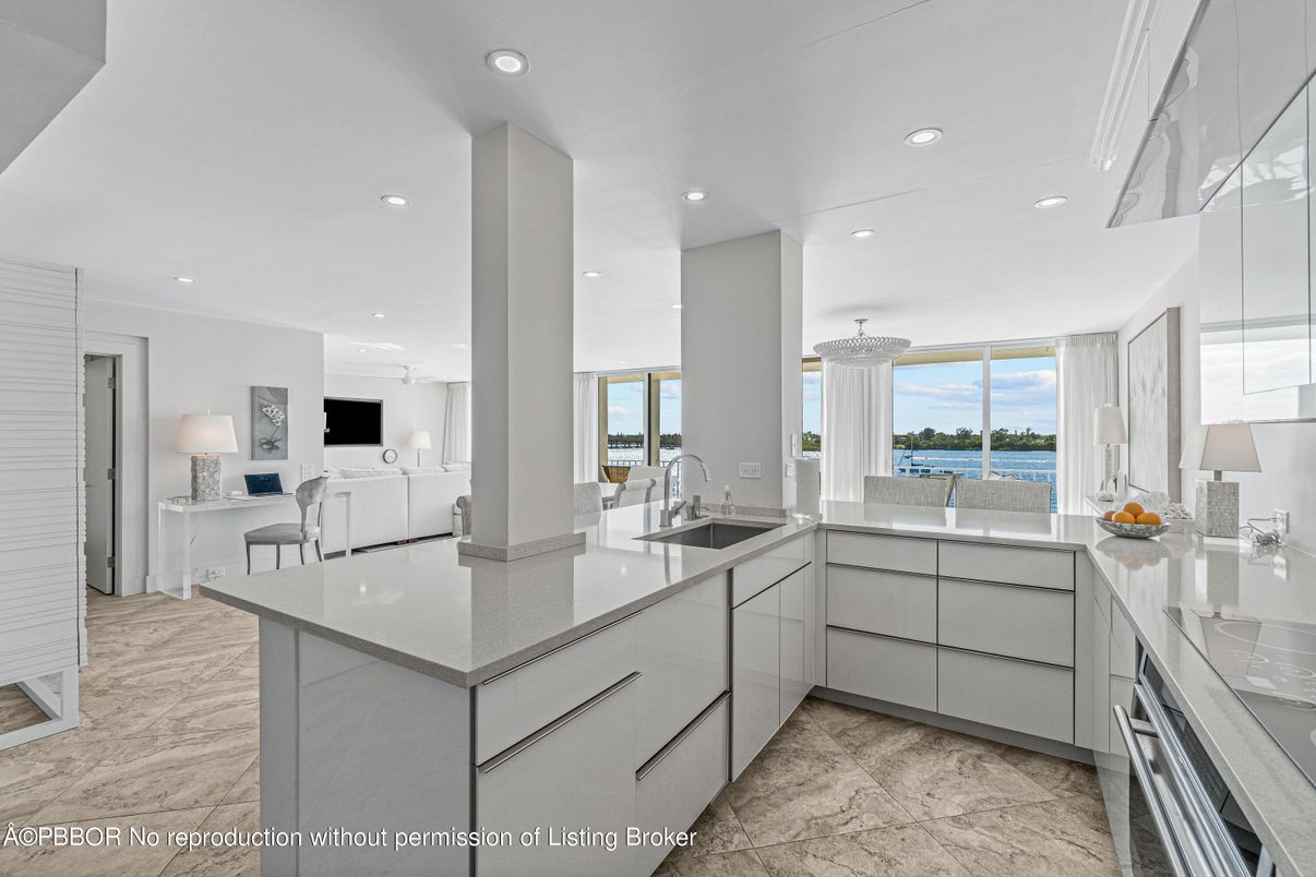 Interior, Kitchen, Marble, Recessed Lighting, Water