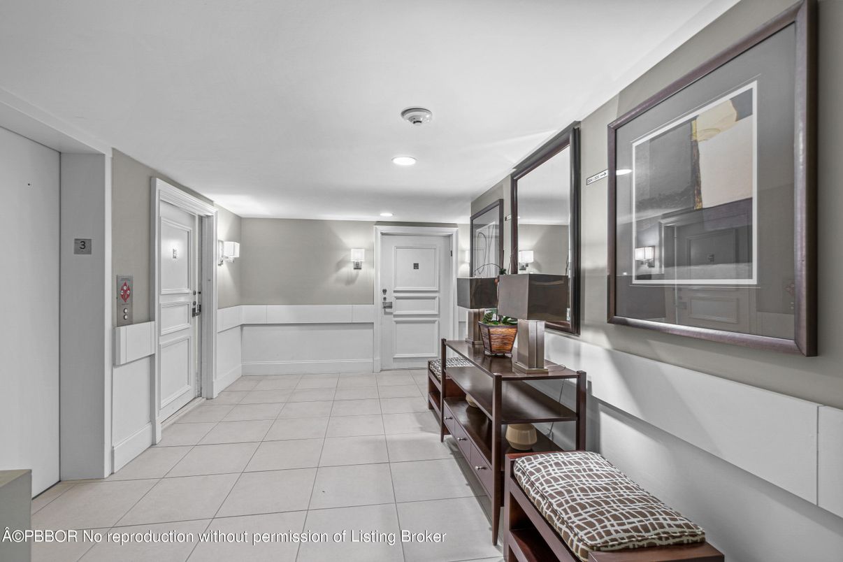 Elevator, Interior, Recessed Lighting