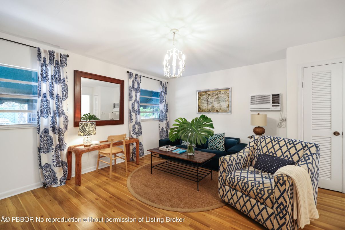 Interior, Living room, Pendant Lights, Wood Texture Flooring