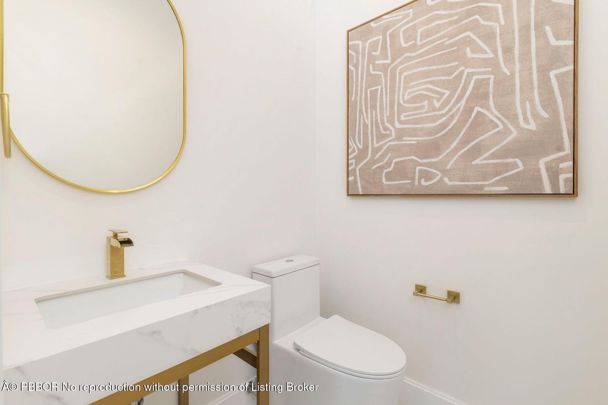Bathroom, Interior