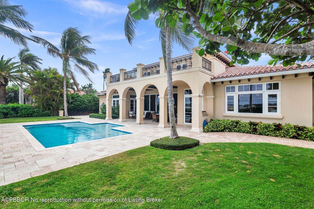 Backyard, Exterior, Pool