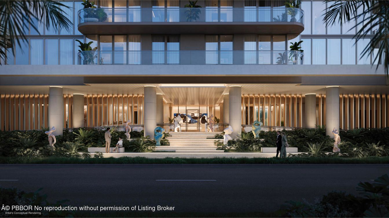Exterior, Facade, Modern