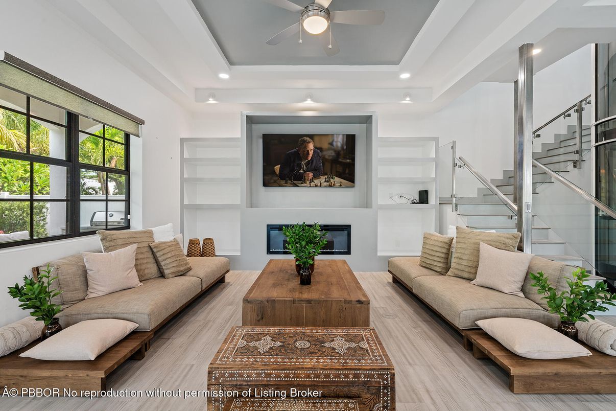 Fireplace, Interior, Living room, Recessed Lighting, Wood Texture Flooring