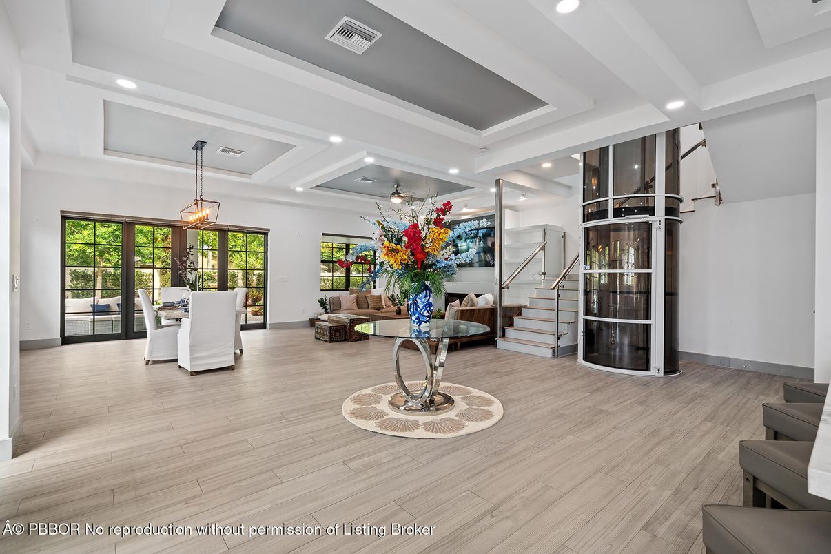 Interior, Living room, Pendant Lights, Recessed Lighting, Wood Texture Flooring