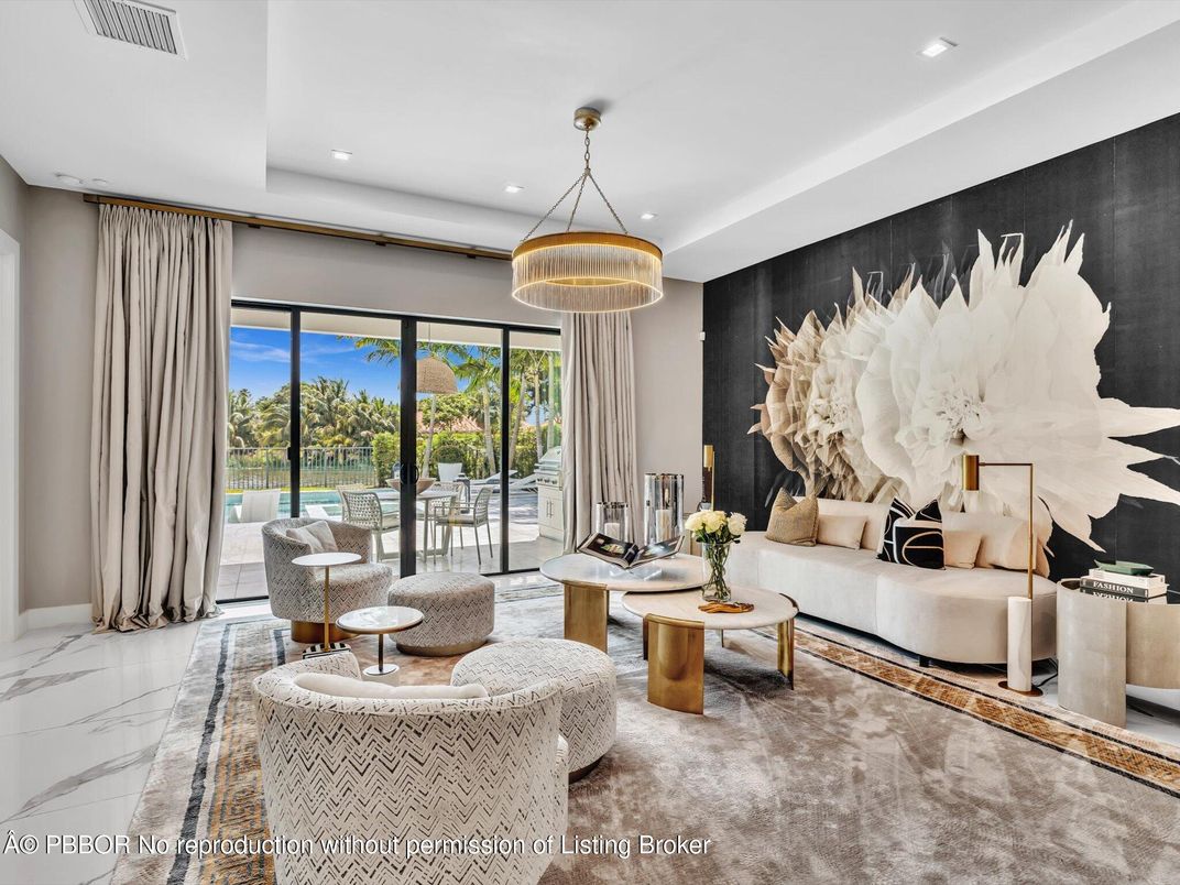 Interior, Living room, Marble, Pendant Lights, Recessed Lighting
