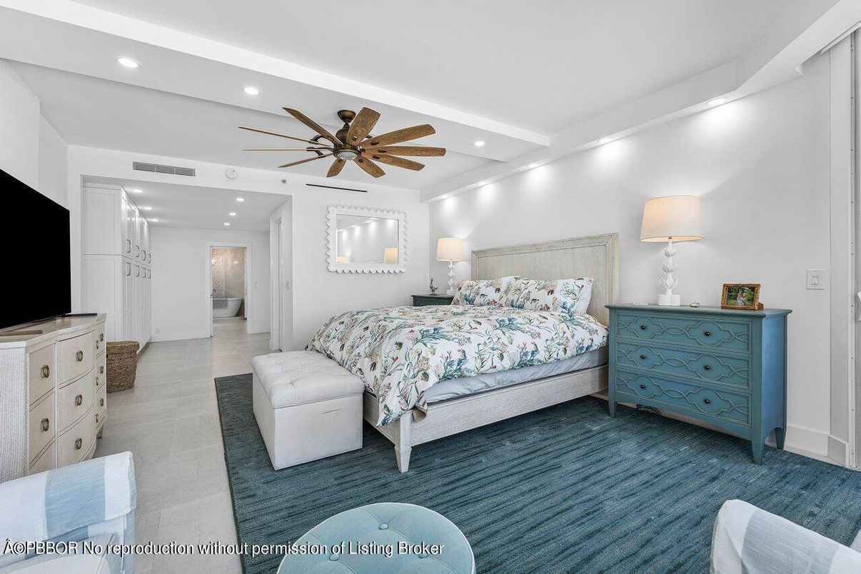 Bedroom, Interior, Recessed Lighting