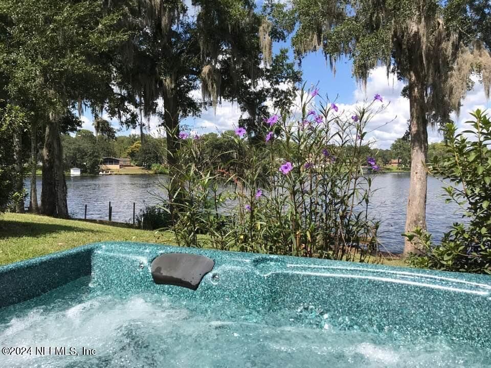 Exterior, Pool, Water
