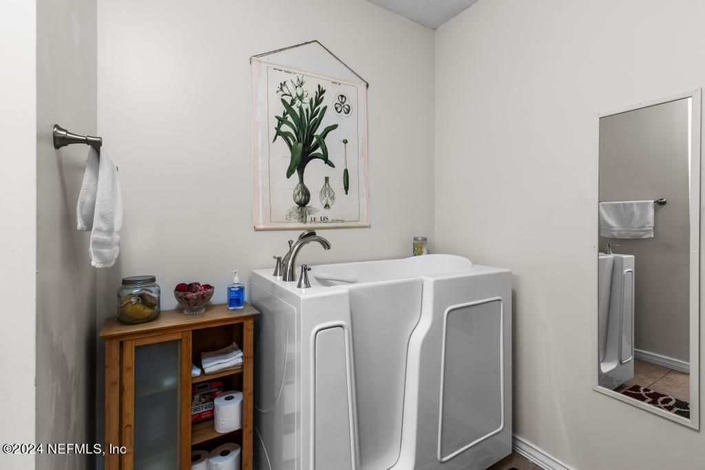 Bathroom, Interior, Washer