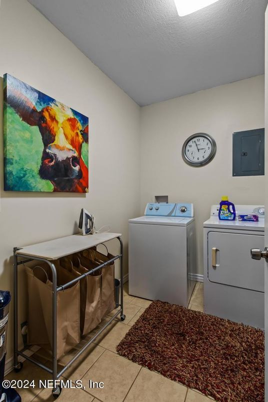 Interior, Washer