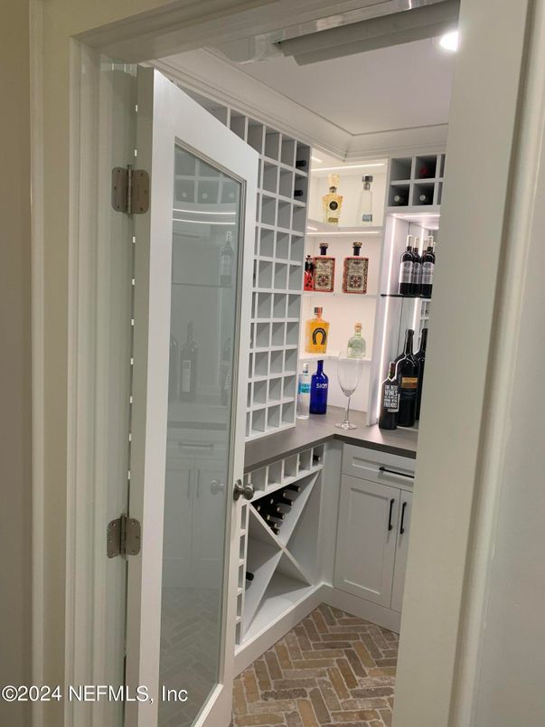 Interior, Recessed Lighting, Wine Storage