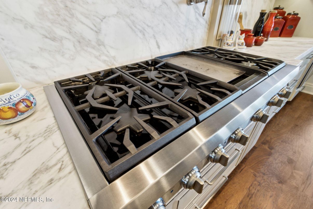 Interior, Kitchen, Stainless Steel Appliances