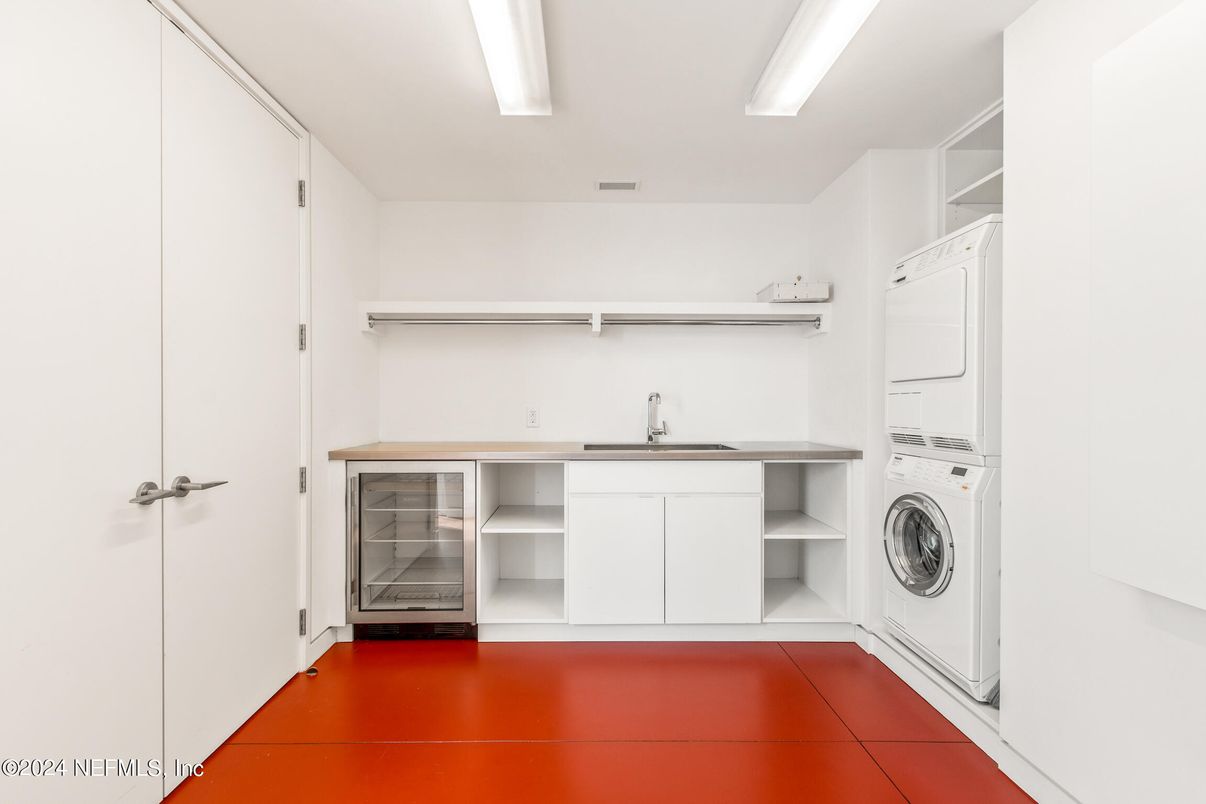 Interior, Utility Closets, Washer