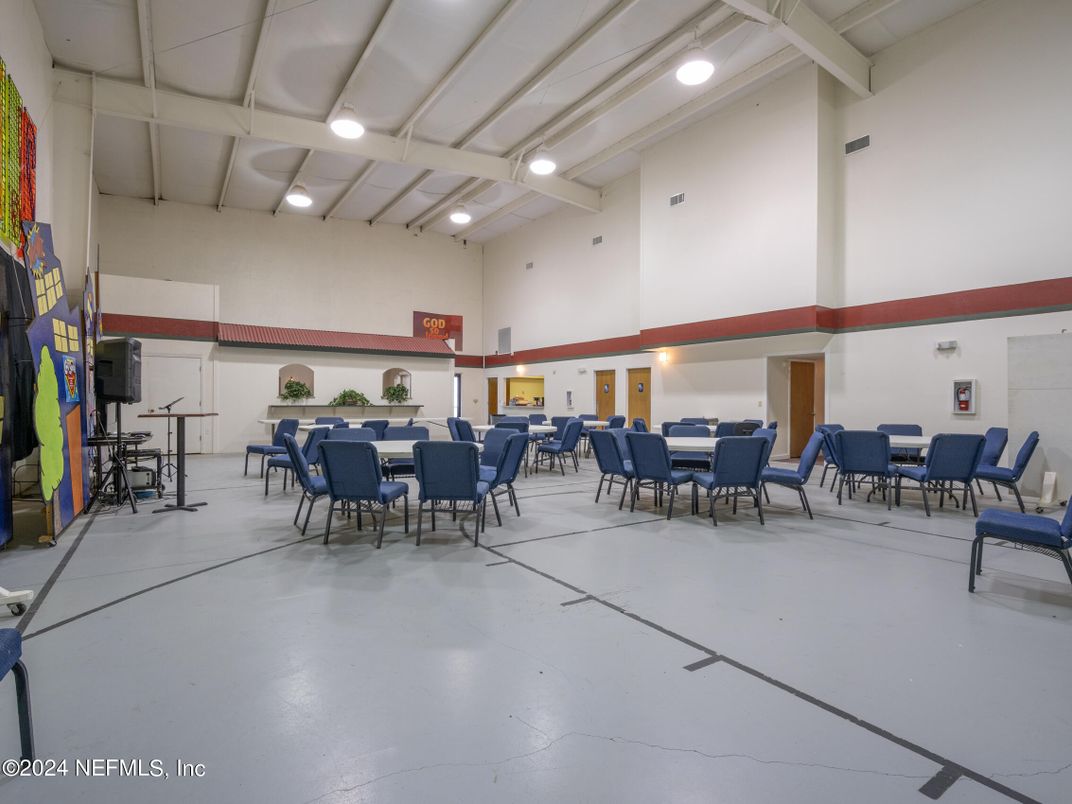 Dining room, Interior