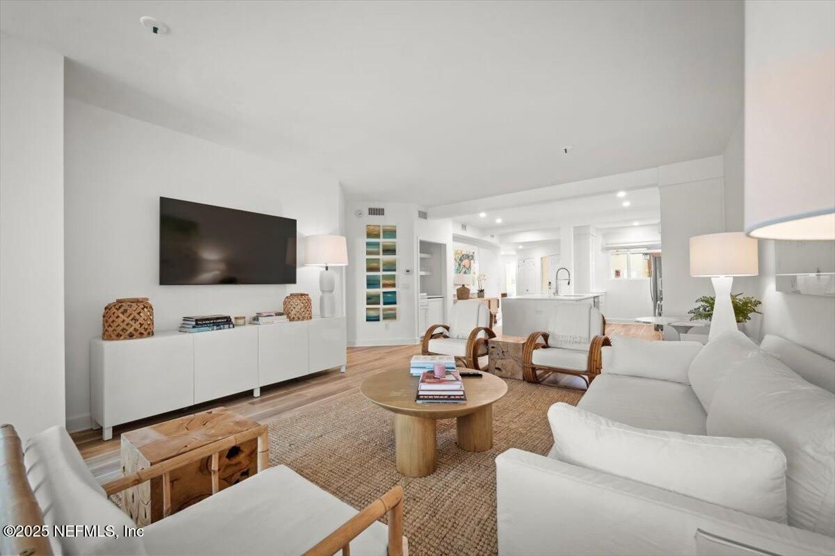 Interior, Living room, Recessed Lighting, Wood Texture Flooring